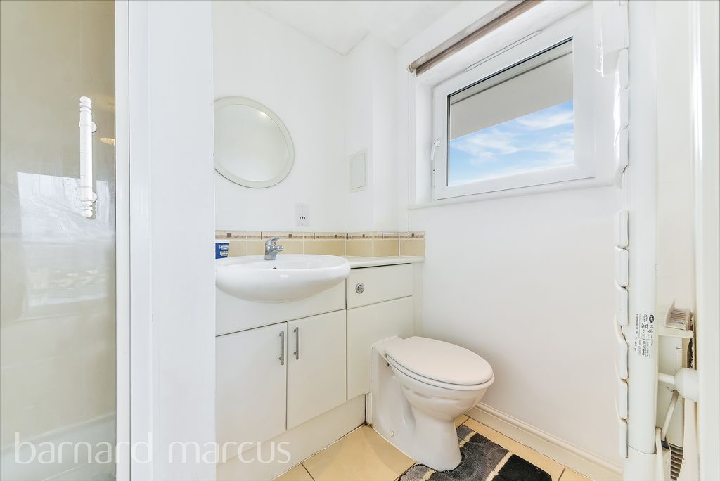 Property photo 3 of 7