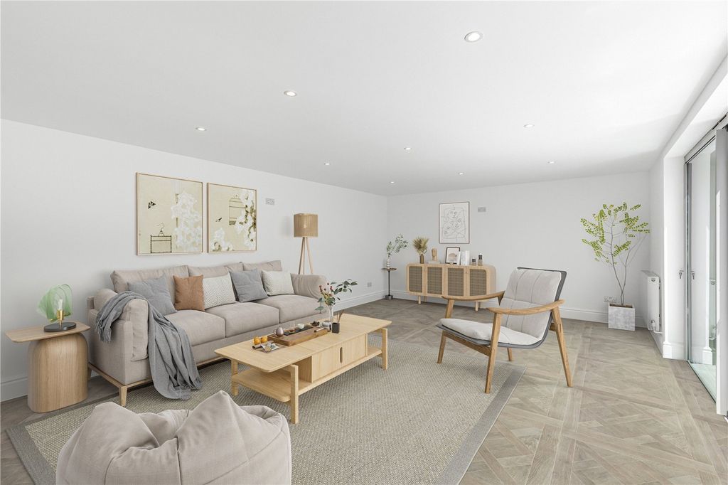 Property photo 3 of 18 Cgi Reception