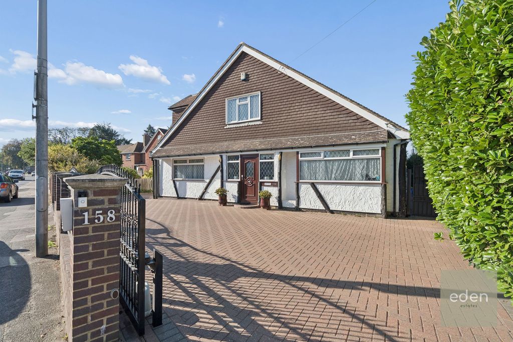 Property photo 1 of 36