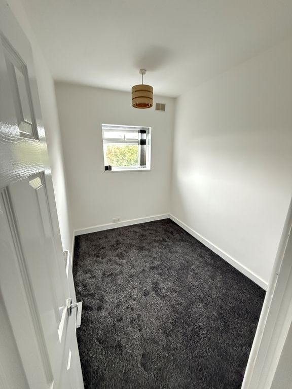 Property photo 2 of 6 Img_1071
