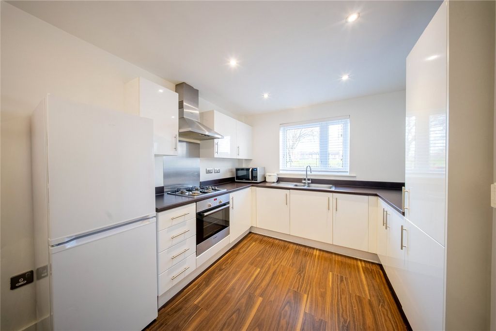 Property photo 3 of 11 Picture No. 11