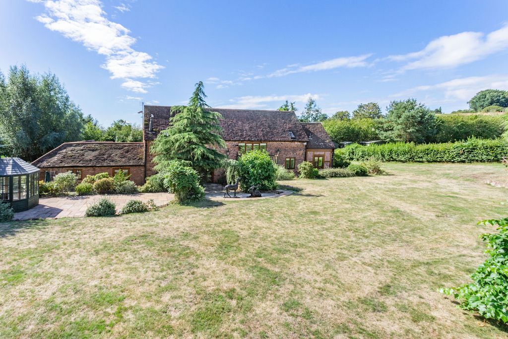 Property photo 3 of 35