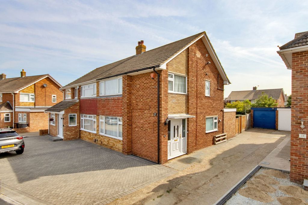 Property photo 1 of 19
