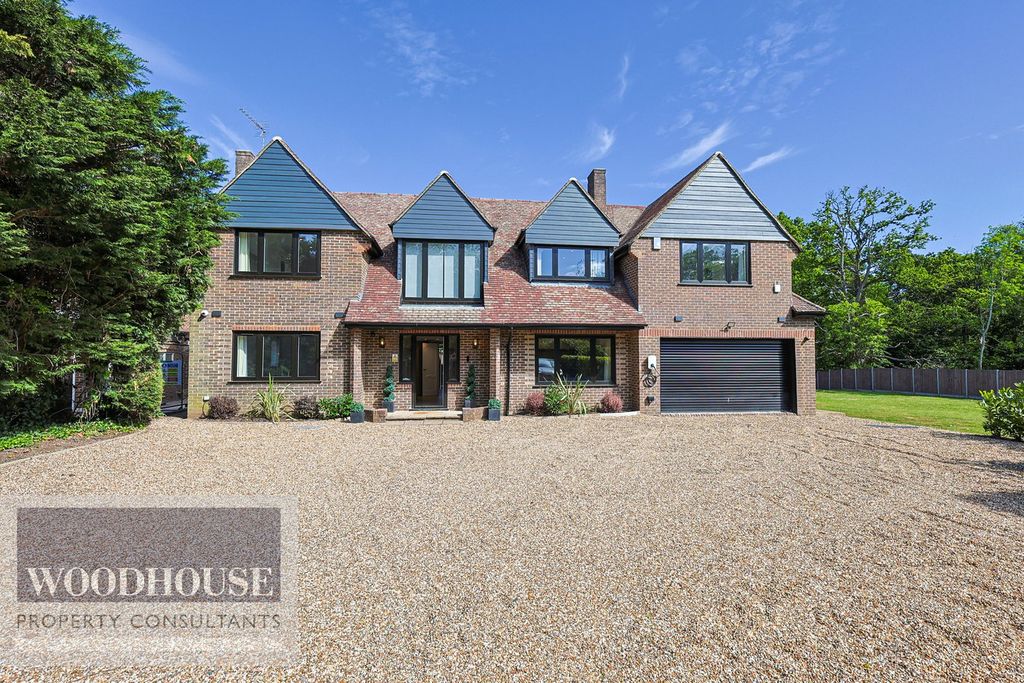 Property photo 1 of 53