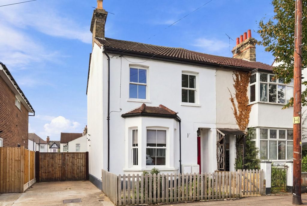 Property photo 1 of 18