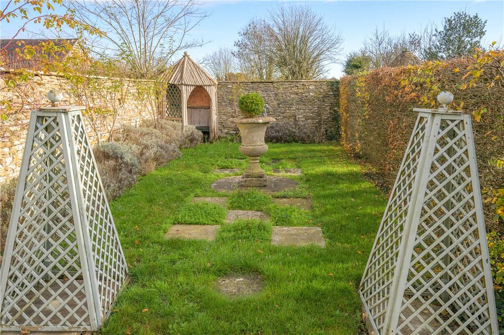 Additional image 16 of 5 bed detached house for saleWest Yatton, Yatton Keynell, Chippenham, Wiltshire SN14