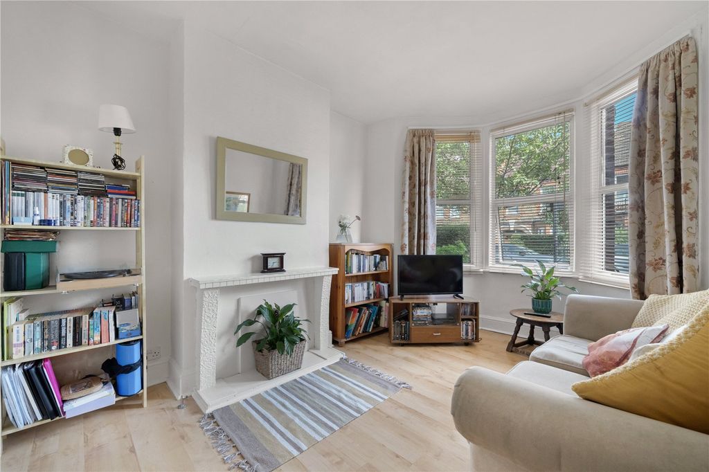 Property photo 2 of 11 Picture No. 02