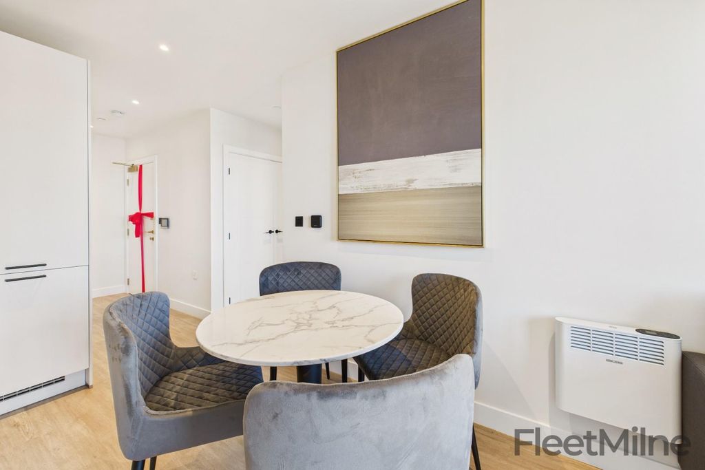 Property photo 3 of 38 Lounge/Dining Room