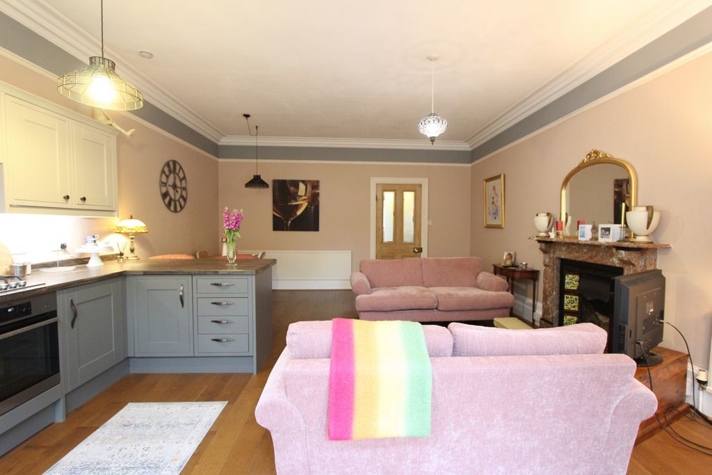 Additional image 15 of 2 bed flat for saleWalmer Castle Road, Deal CT14