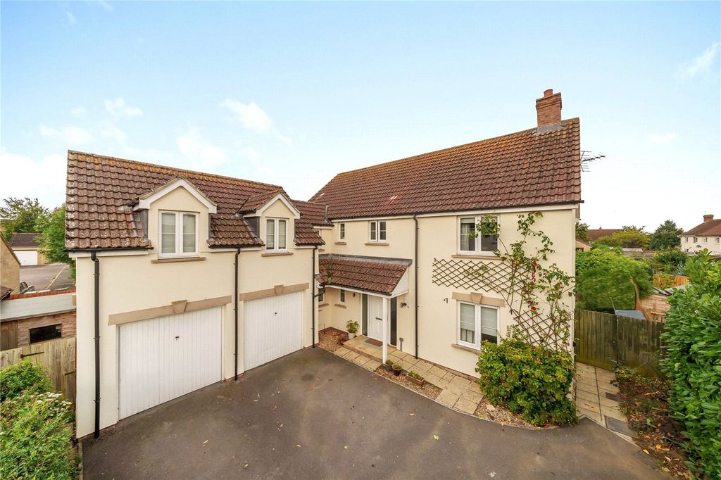 Property photo 1 of 36 Picture No. 29