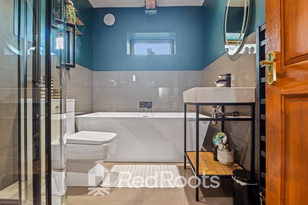 Property photo 3 of 25 4427095