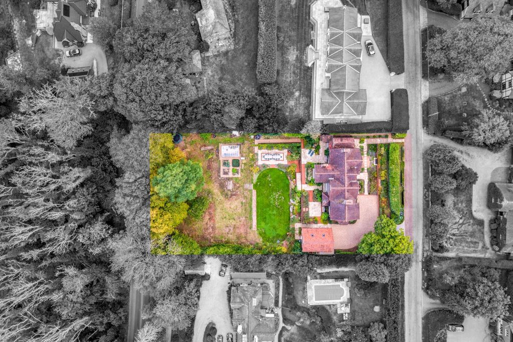 Property photo 2 of 29 Site Plan