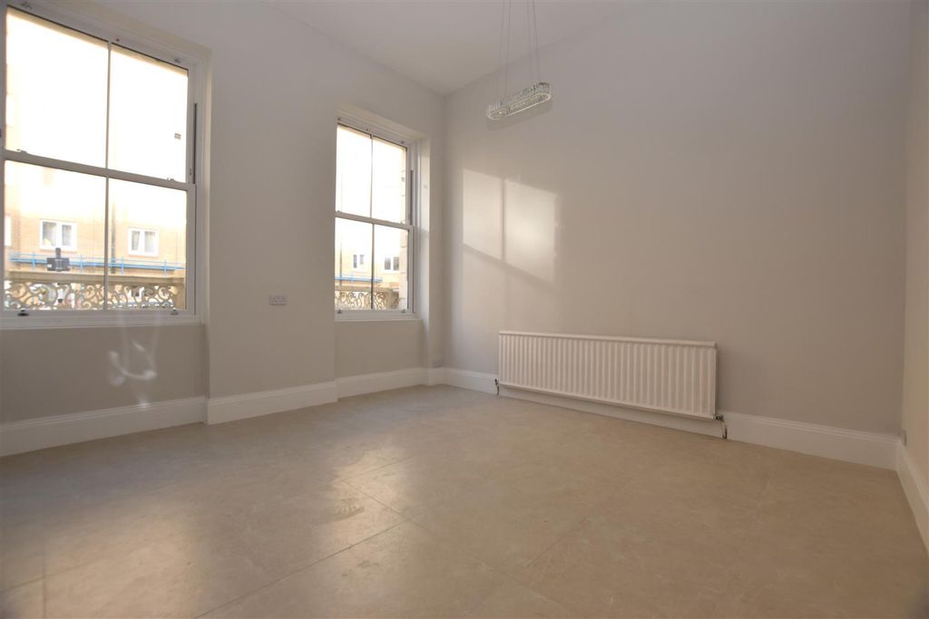 Property photo 3 of 8 Dsc_0350.Jpg