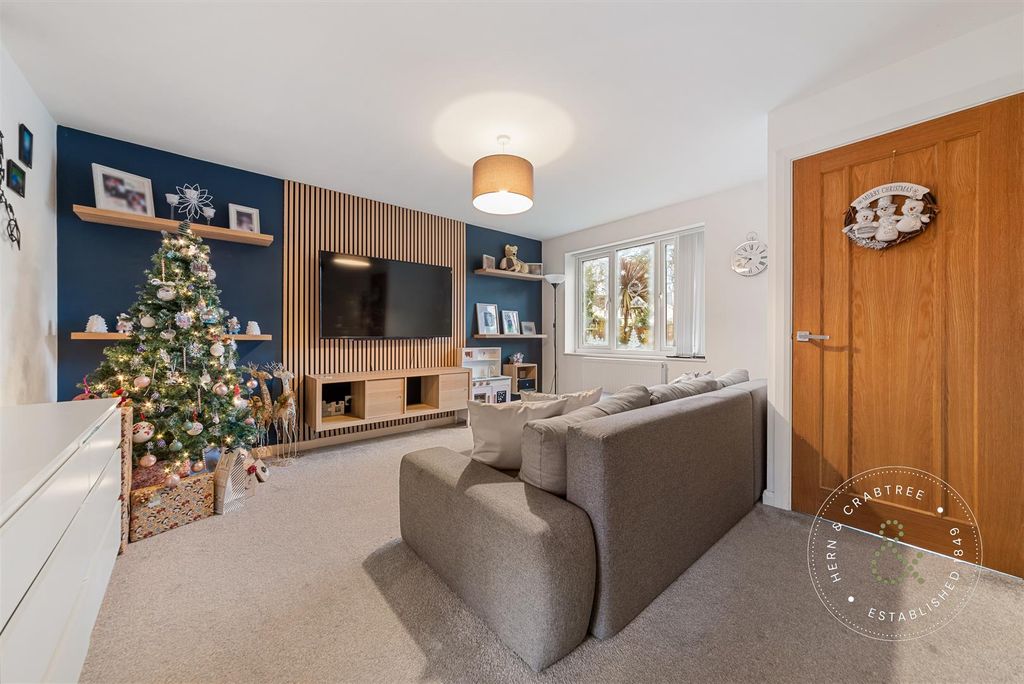 Property photo 2 of 36 Beckgrove-Close-09.Jpg