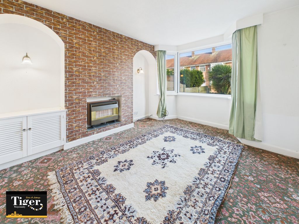 Property photo 3 of 13 Cam02176G0-Pr0768-Still002