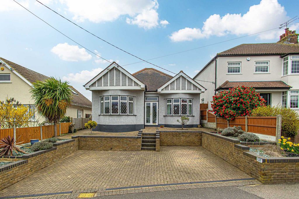 Property photo 1 of 35