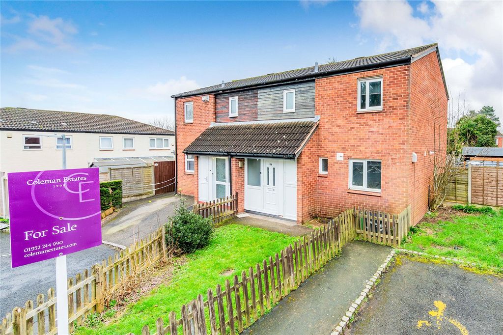 Property photo 1 of 31 Picture No. 32