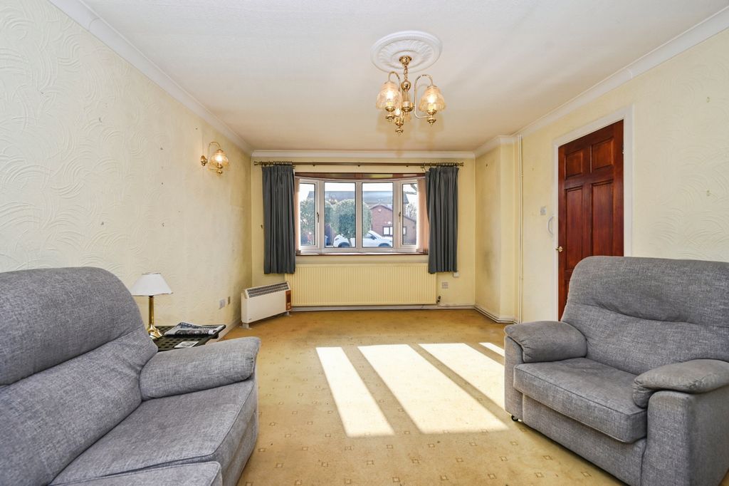 Property photo 2 of 15