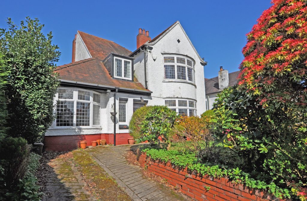 Property photo 1 of 25