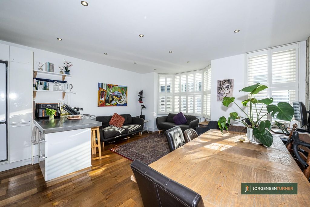 Property photo 2 of 13 Vespan Road 3@79-001 Lr - Jt.Jpg