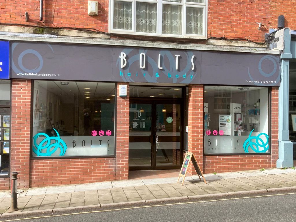 Property photo 1 of 13