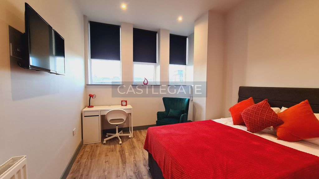 Property photo 3 of 12 Renaissance Works, Room 61, 103 New Street, Huddersfield, West Yorkshire, HD1 2Tw (12)