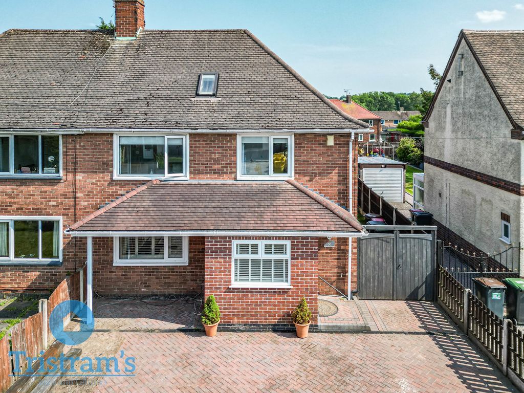 Property photo 1 of 41