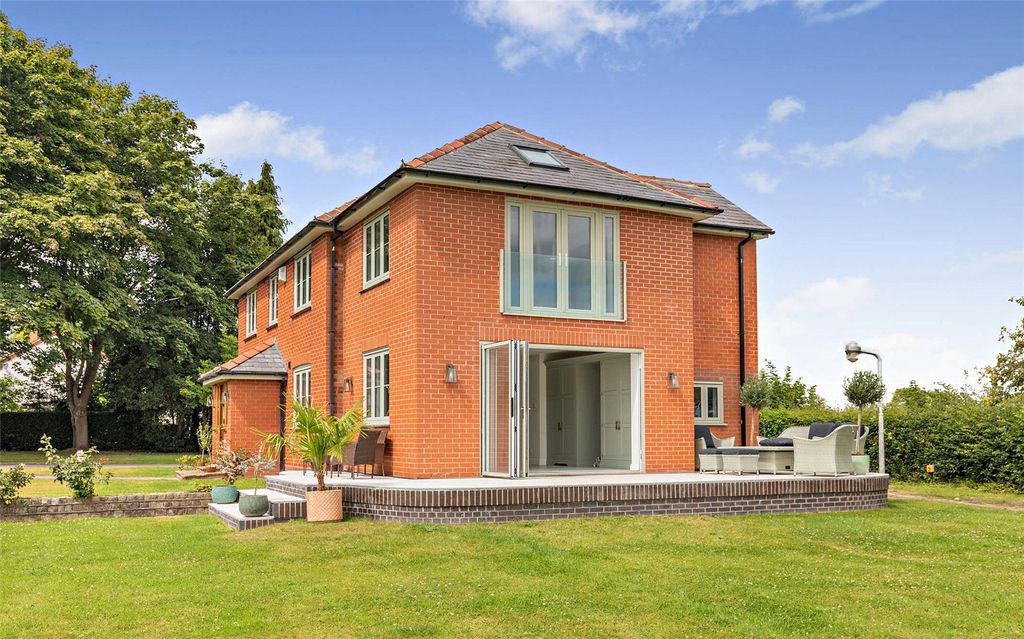 Property photo 1 of 30 Garden