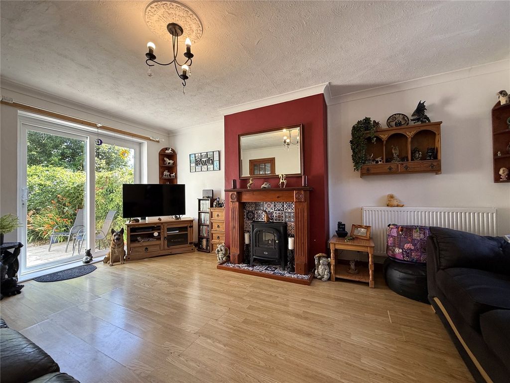 Property photo 3 of 15 Picture No. 03