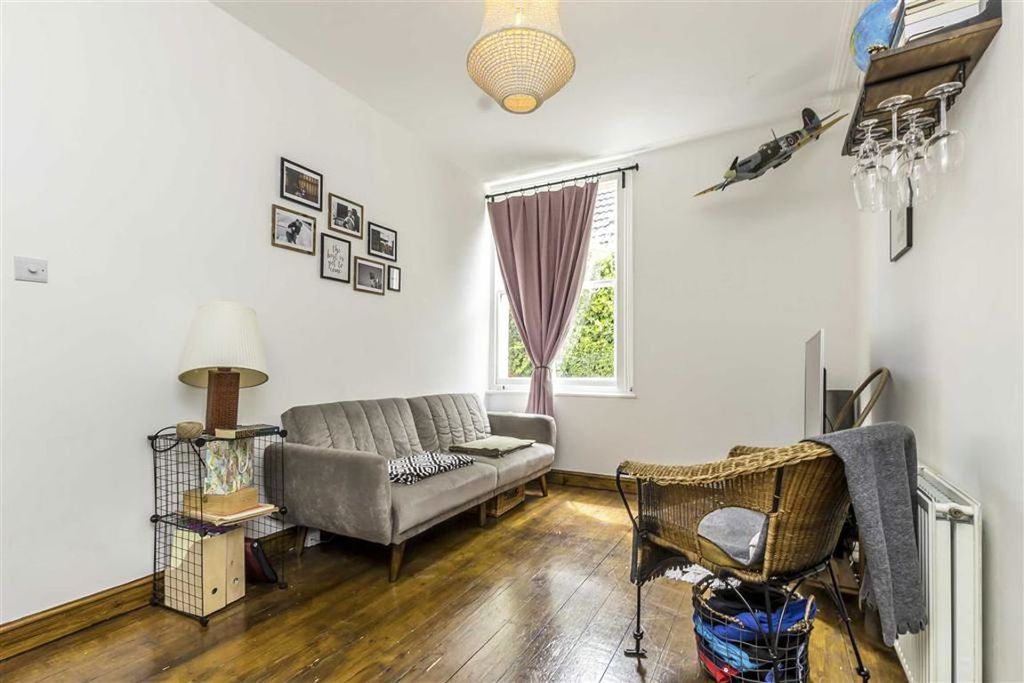 Property photo 2 of 5
