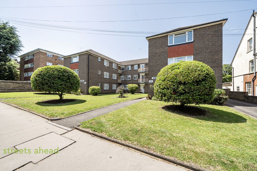 Property photo 1 of 13 B15Ad558-4946-471...