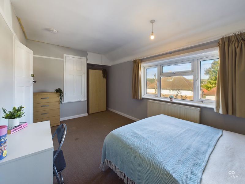 Property photo 1 of 10 Photo 11