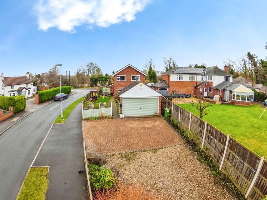 Property photo 2 of 24 Outside