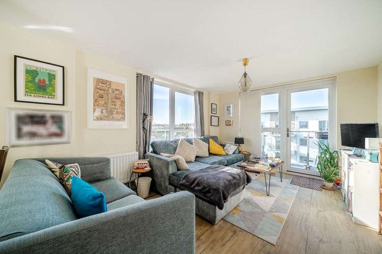 Property photo 1 of 25