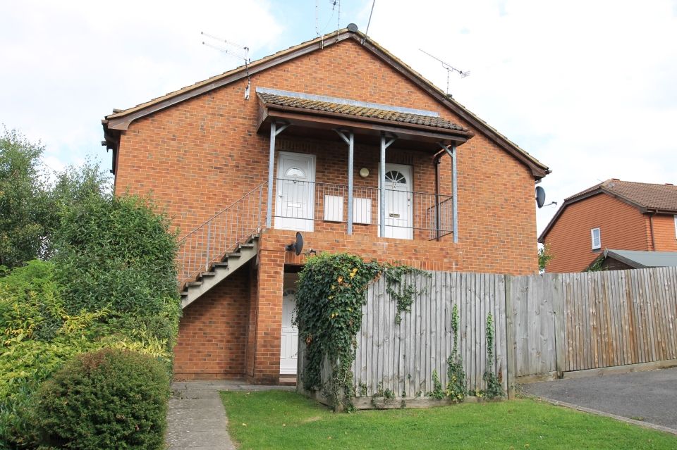 Property photo 1 of 3