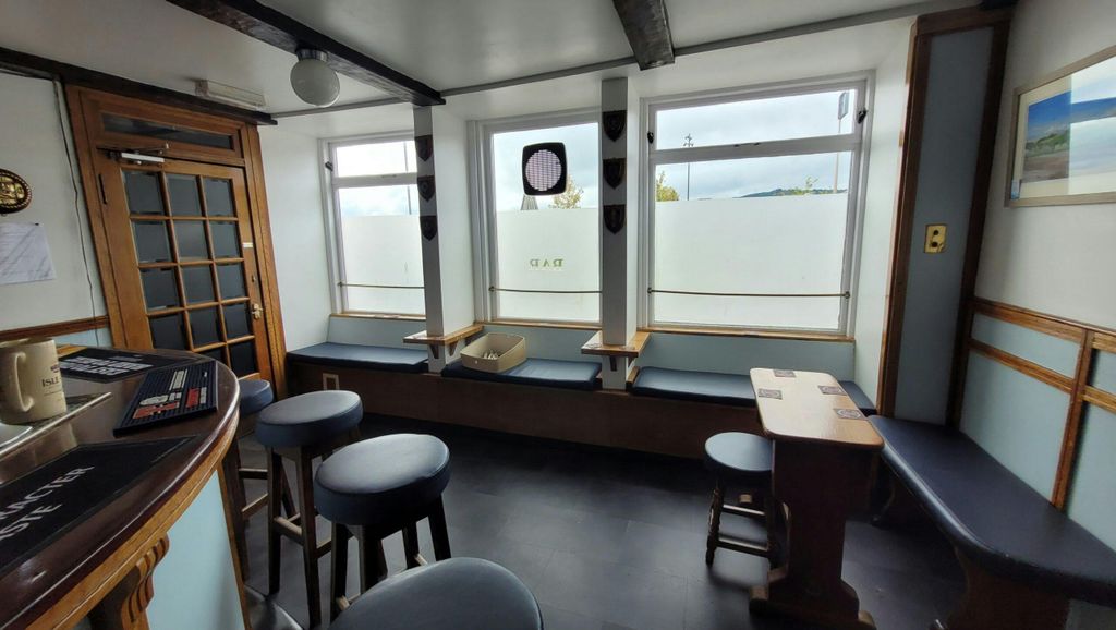 Property photo 3 of 8 Image 3