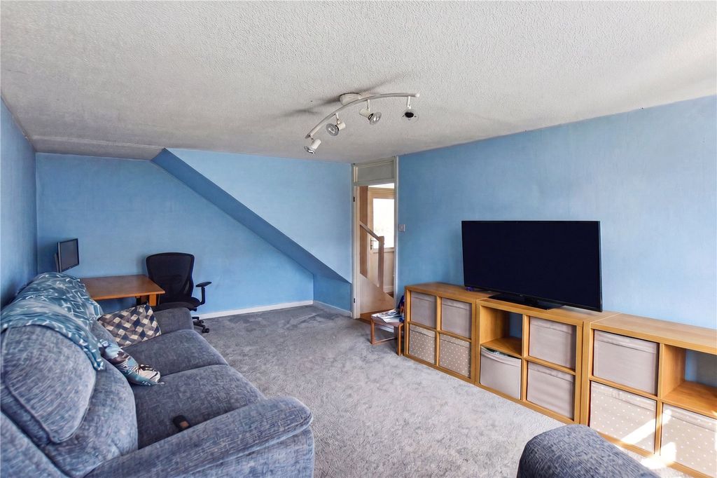 Property photo 2 of 12 Picture No. 03
