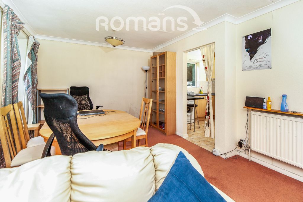 Property photo 3 of 12 3