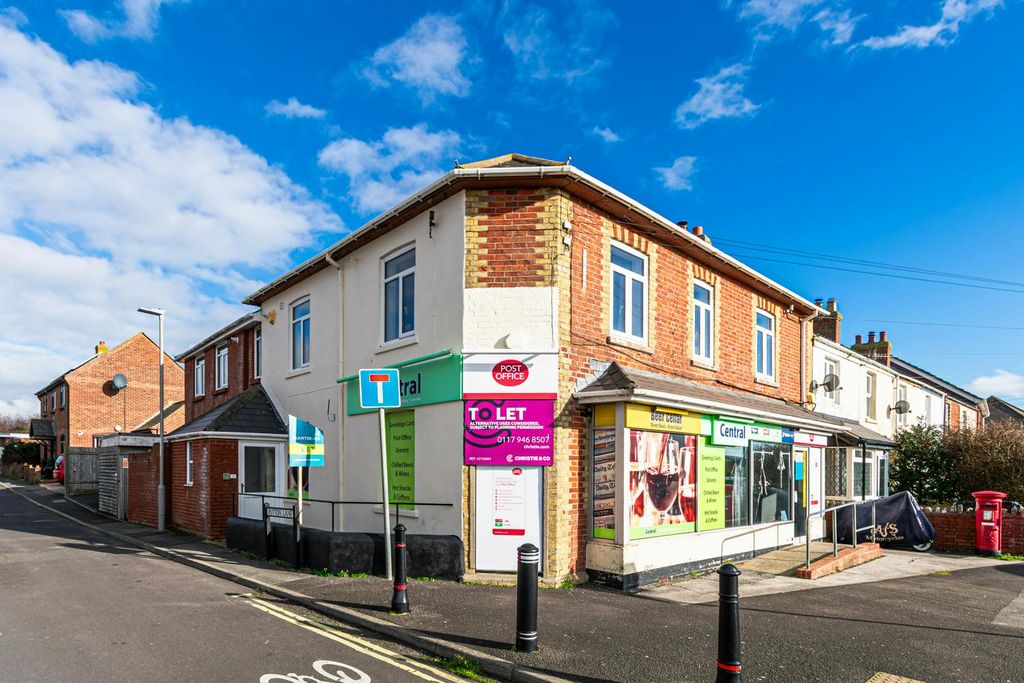 Property photo 2 of 5 9.Jpg