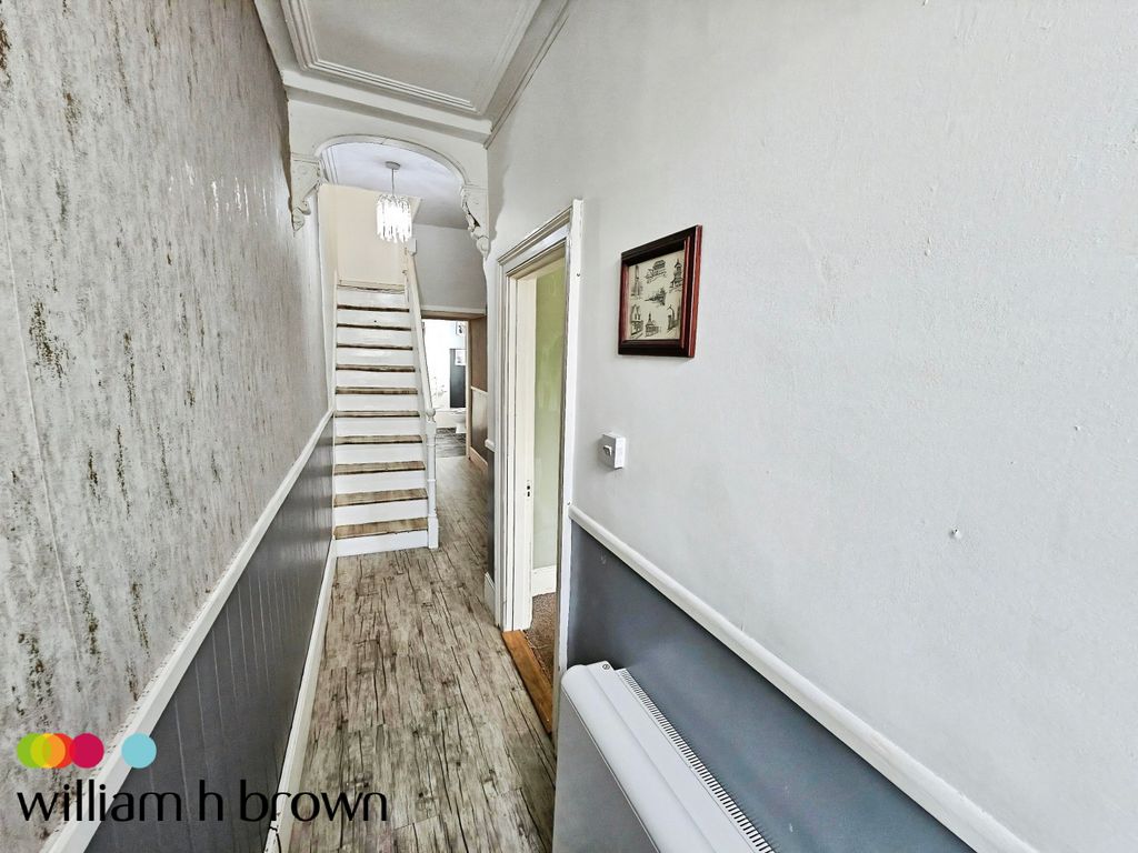 Property photo 3 of 7 Image