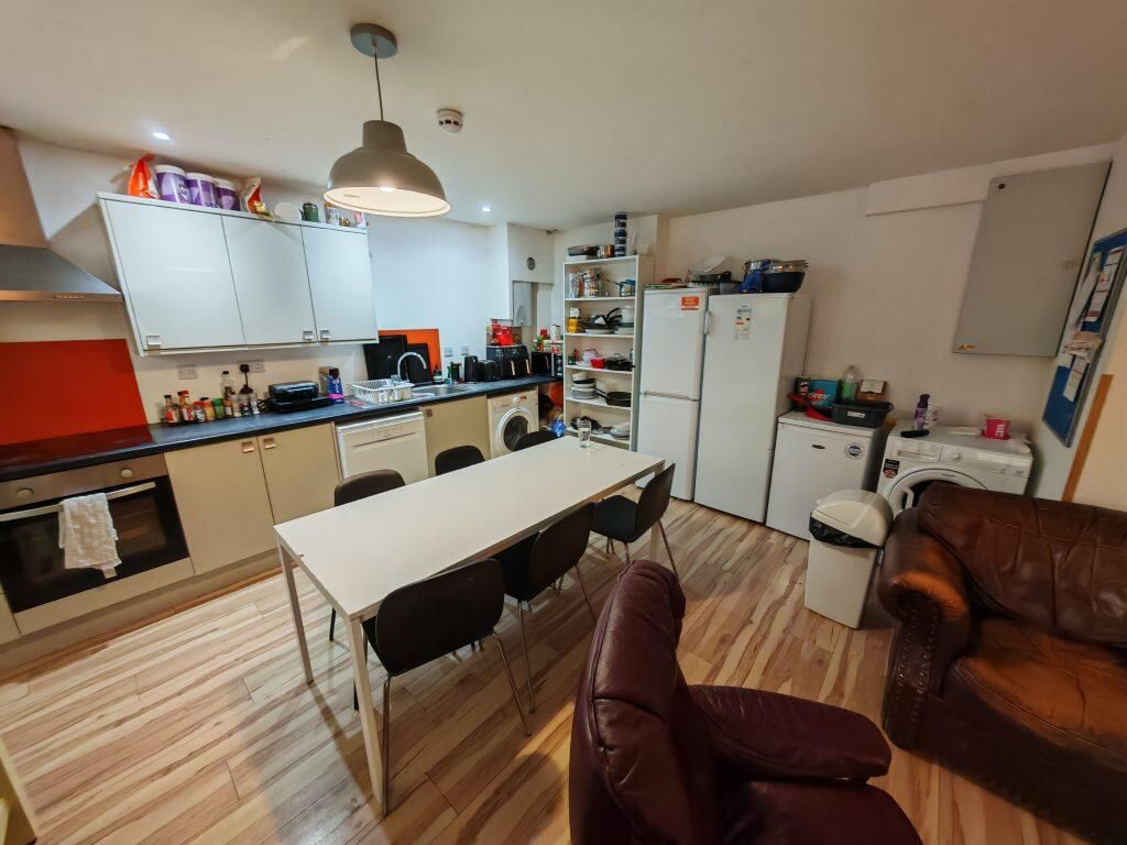 Property photo 2 of 13 47Db591864F57131B22835Fab0979d43.Jpeg