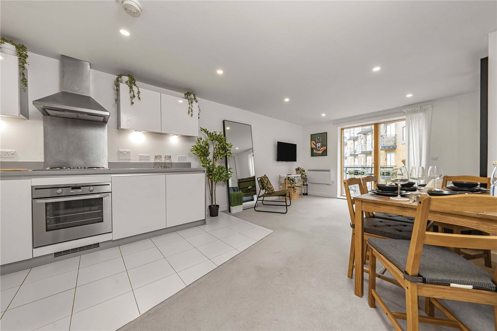 Property photo 2 of 11 Picture No. 08