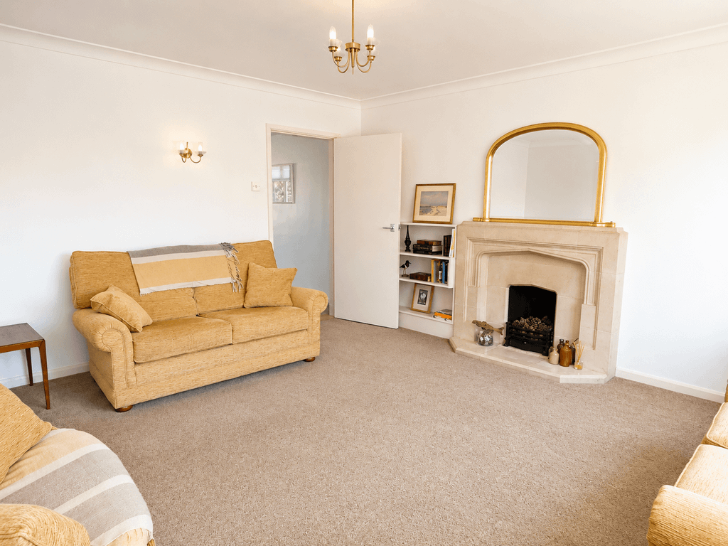 Property photo 2 of 22 Gallery