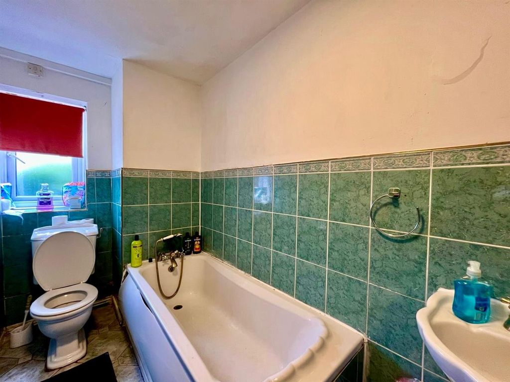 Property photo 3 of 4 4Bcd1Df2-2431-4A2d-Bc19-9d91E1944F1F.Jpg