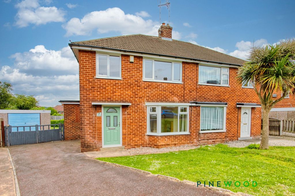 Property photo 1 of 17 Front