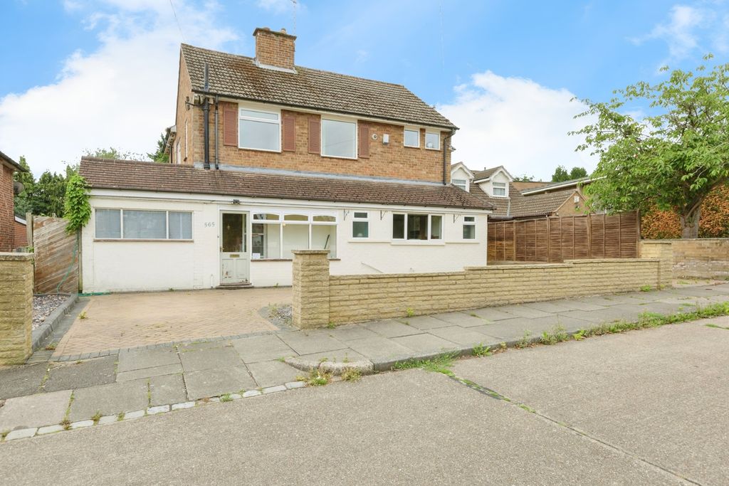Property photo 1 of 24 Photo
