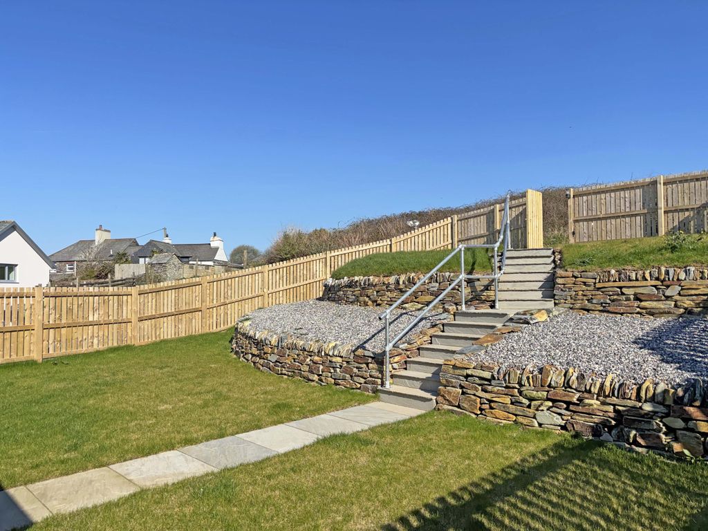 Property photo 2 of 14 Photo 2