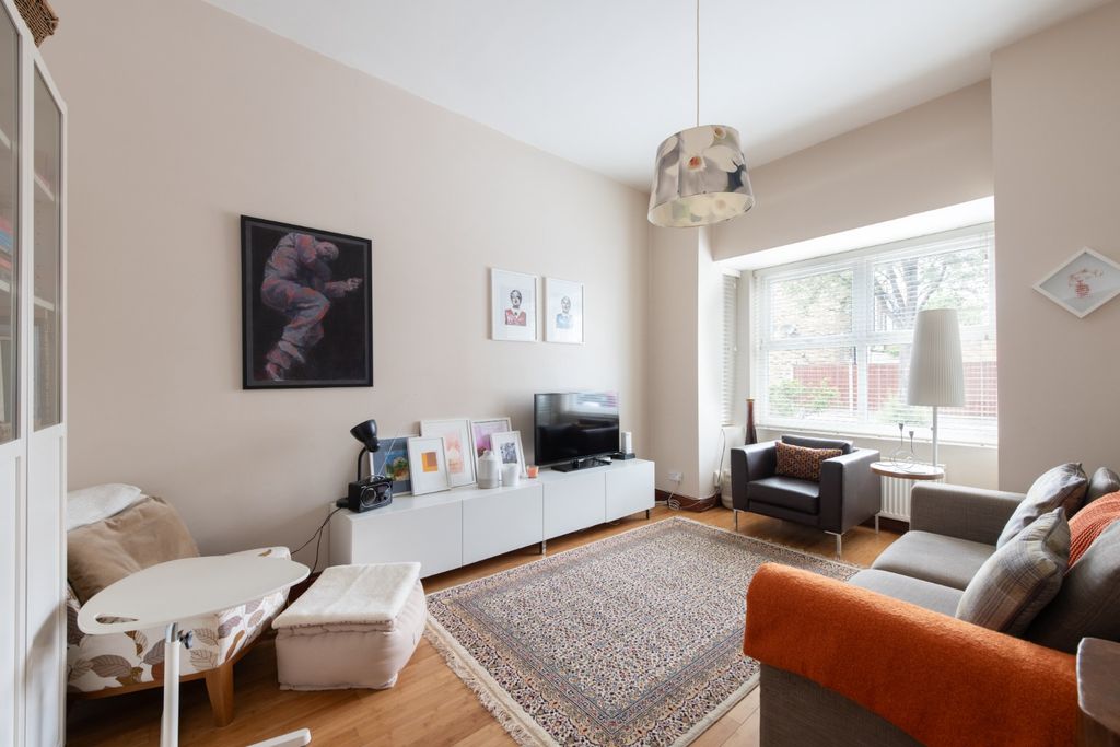 Property photo 2 of 24 5139611