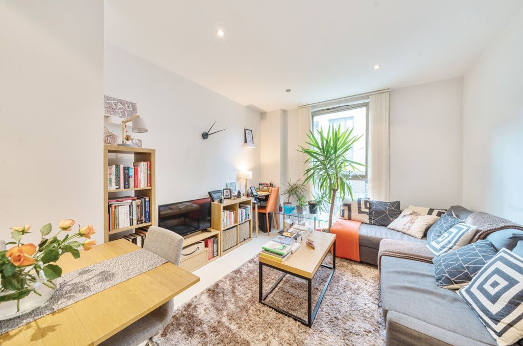 Property photo 2 of 10 1037868 (2).Jpg