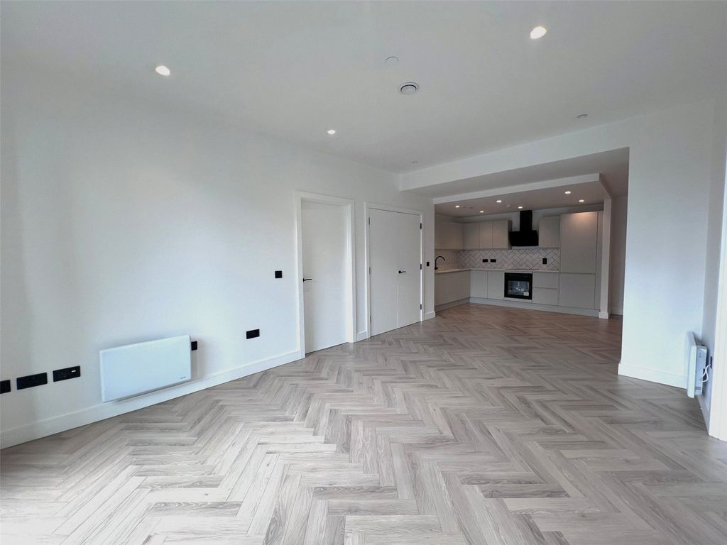 Property photo 3 of 10 Picture No. 08